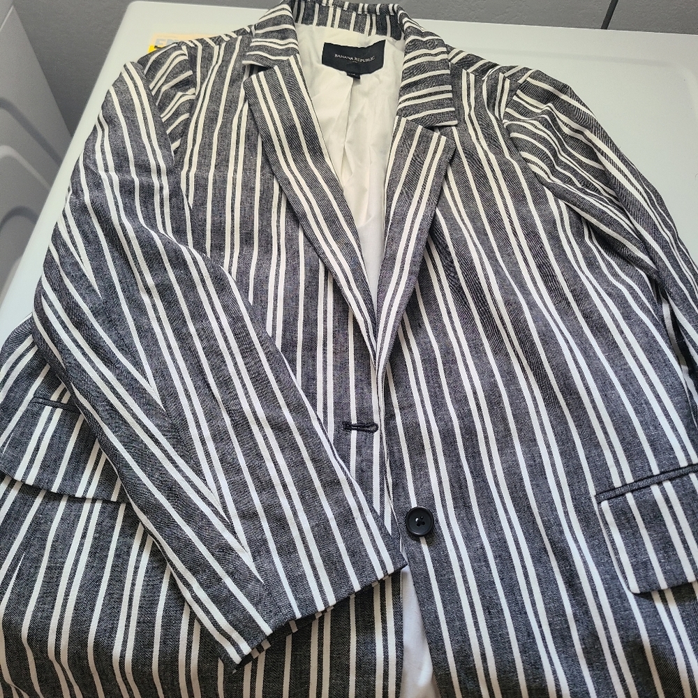 Linen blazer